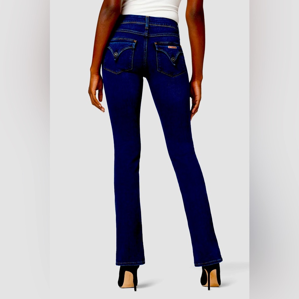 HUDSON Beth Mid-Rise Baby Bootcut Jean